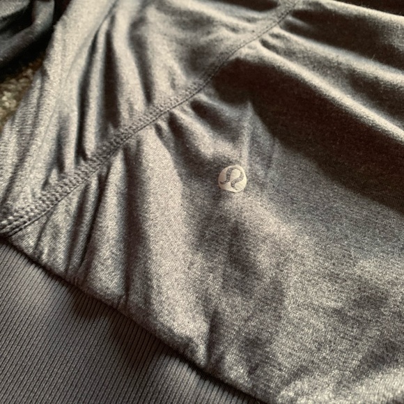 Lululemon Reversible Zip-Up - Picture 5 of 8